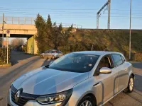 Usata Renault Mégane III Zen 110 CV (80 kW) 2016 Grigio Berlina