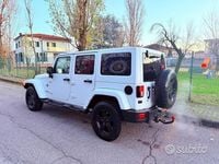 Usata Jeep Wrangler 284 CV (208 kW) 2012 Bianco SUV