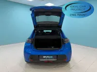 Usata Peugeot e-208 GT 56 kW (77 CV) 2022 Blu Utilitaria
