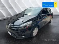 Begagnad Renault Clio IV Life 73 HK (53 kW) 2018 Svart Sedan