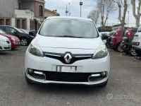 Usata Renault Scénic III 131 CV (96 kW) 2013 Bianco Monovolume
