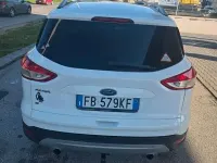 Gebraucht Ford Kuga Titanium 163 PS (119 kW) 2016 Weiß SUV