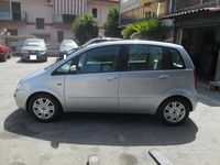Usata Fiat Idea Emotion 95 CV (69 kW) 2004 Grigio Monovolume