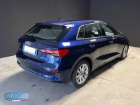 Usata Audi A3 Business 150 CV (110 kW) 2021 Blu metallizzato Berlina