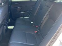 Usata Jaguar XE 180 CV (132 kW) 2017 Bianco Berlina