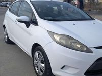 Usata Ford Fiesta 60 CV (44 kW) 2009 Bianco Berlina