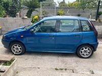 Usata Fiat Punto 75 CV (55 kW) 1995 Blu Berlina