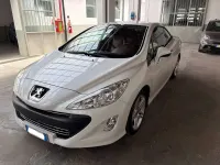 Usata Peugeot 308 CC 163 CV (119 kW) 2011 Bianco madreperla Cabrio