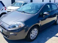Gebraucht Fiat Punto Lounge 69 PS (50 kW) 2015 Grau Kleinwagen