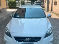Usata Volvo V40 R-Design 150 CV (110 kW) 2014 Bianco Berlina