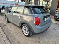 Usata Mini Cooper D Business 116 CV (85 kW) 2017 Grigio Utilitaria