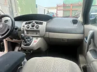 Usata Renault Scénic II 130 CV (95 kW) 2006 Grigio Monovolume