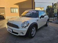 Usata Mini ONE 75 CV (55 kW) 2010 Beige Utilitaria