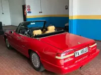 Usata Alfa Romeo Spider 106 CV (77 kW) 1991 Rosso Cabrio