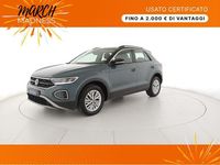 Usata VW T-Roc Life 110 CV (80 kW) 2022 Petroleum blue metallizzato/nero SUV