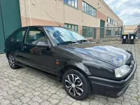 Usata Renault 19 LIMITED 110 CV (80 kW) 1995 Nero