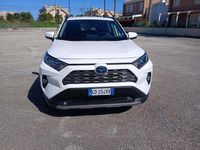 Second-hand Toyota RAV4 Hybrid 178 CP (130 kW) 2021 Alb SUV