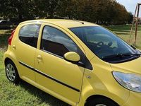 Usata Peugeot 107 54 CV (39 kW) 2009 Giallo Utilitaria