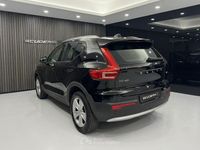 Usata Volvo XC40 Core 129 CV (94 kW) 2023 Onyx black SUV