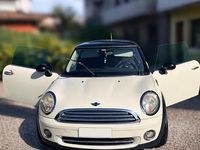Usata Mini Cooper 109 CV (80 kW) 2009 Bianco Utilitaria