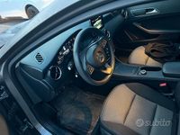 Usata Mercedes GLA180 2016 Grigio SUV