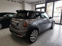 Usata Mini Cooper S 175 CV (128 kW) 2010 Grigio Utilitaria