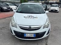 Usata Opel Corsa Edition 75 CV (55 kW) 2013 Bianco Utilitaria