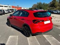 Usata Fiat Tipo Cross 101 CV (74 kW) 2021 Rosso Berlina