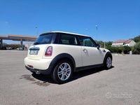 Usata Mini Cooper Coupé 95 CV (69 kW) 2011 Bianco Coupé