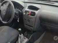 Usata Opel Corsa 75 CV (55 kW) 2004 Verde Utilitaria