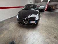 Usata Alfa Romeo Giulietta 175 CV (128 kW) 2016 Nero Utilitaria