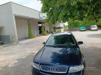 Usata Audi A4 116 CV (85 kW) 2002 Blu Station wagon