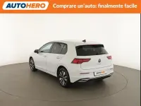 Usata VW Golf VIII Move 116 CV (85 kW) 2023 Bianco Berlina