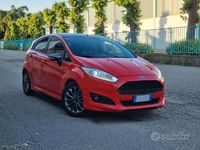 Usata Ford Fiesta ST-Line 75 CV (55 kW) 2017 Rosso Berlina