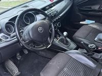 Usata Alfa Romeo Giulietta Progression 140 CV (102 kW) 2012 Grigio Utilitaria