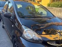 Begagnad Toyota Aygo 68 HK (50 kW) 2007 Svart Halvkombi
