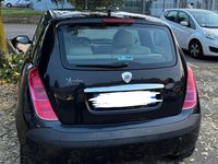 Usata Lancia Ypsilon 80 CV (58 kW) 2005 Utilitaria