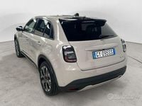 Usata Fiat 600 La Prima 110 CV (80 kW) 2025 Beige SUV
