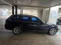 Usata BMW 330 204 CV (150 kW) 2003 Blu Station wagon