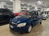 Usata Skoda Fabia Active 60 CV (44 kW) 2012 Blu/azzurro Berlina