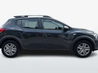Usata Dacia Sandero Expression 101 CV (74 kW) 2023 Grigio Berlina
