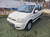 Usata Fiat Panda Climbing 59 CV (43 kW) 2010 Berlina