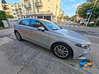 Usata Mercedes A180 116 CV (85 kW) 2021 Grigio Berlina