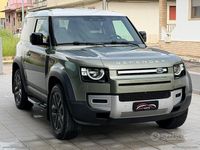 Usata Land Rover Defender HSE 200 CV (147 kW) 2021 Verde SUV
