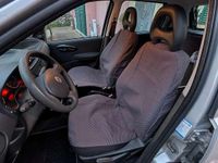 Usata Fiat Punto Active 69 CV (50 kW) 2010 Argento Utilitaria