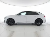 Usata Audi Q8 Sport 340 CV (250 kW) 2022 Bianco ghiaccio metallizzato SUV