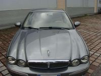 Usata Jaguar X-type Executive 131 CV (96 kW) 2004 Grigio Berlina