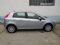 Usata Fiat Grande Punto Dynamic 77 CV (56 kW) 2009 Grigio Utilitaria