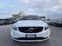 Usata Volvo XC60 Business Edition 150 CV (110 kW) 2016 Bianco SUV