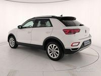 Usata VW T-Roc Style 150 CV (110 kW) 2023 Pure white nero SUV